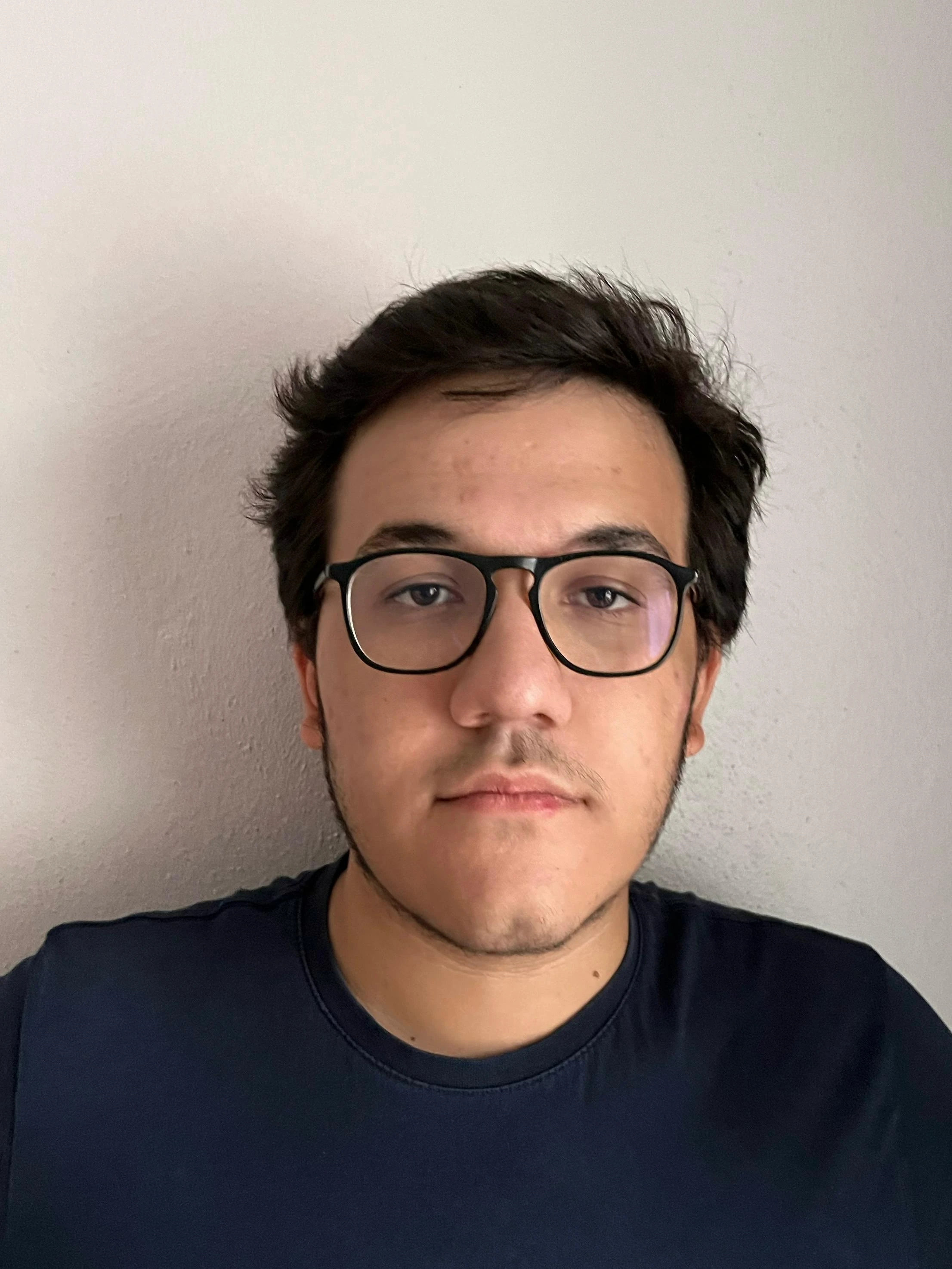 Ömer Efe Karanlıktagezer